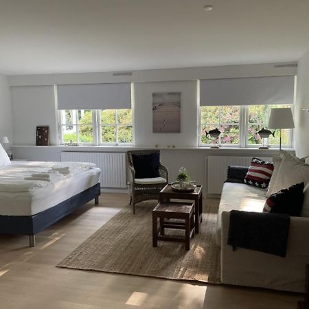Trouville Bed & Breakfast Hornbæk Eksteriør bilde