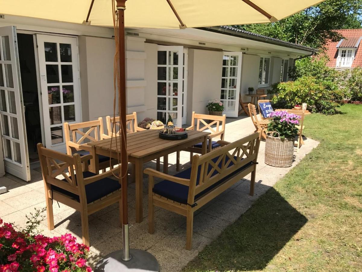 Trouville Bed & Breakfast Hornbæk Eksteriør bilde