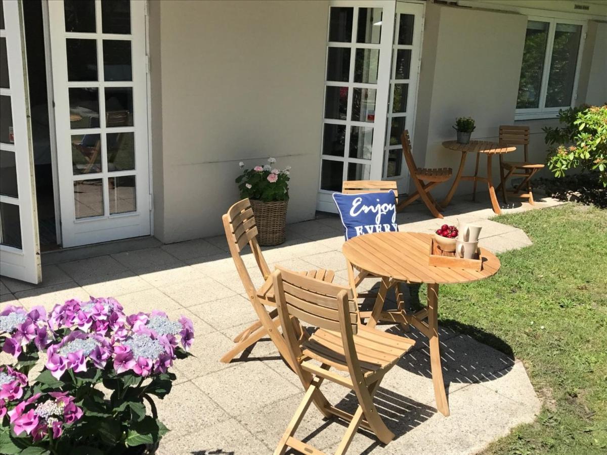 Trouville Bed & Breakfast Hornbæk Eksteriør bilde