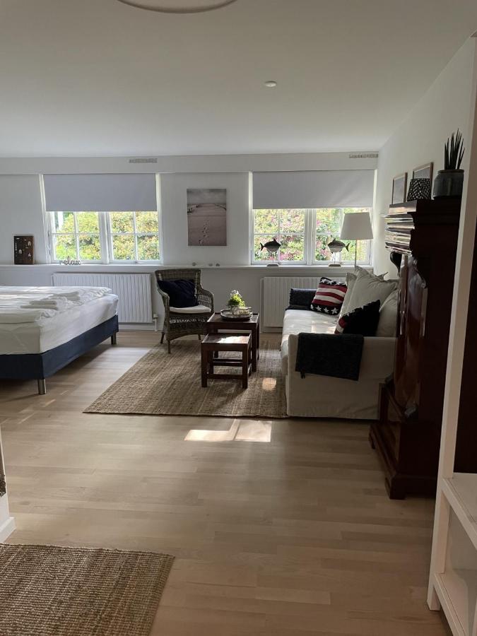 Trouville Bed & Breakfast Hornbæk Eksteriør bilde