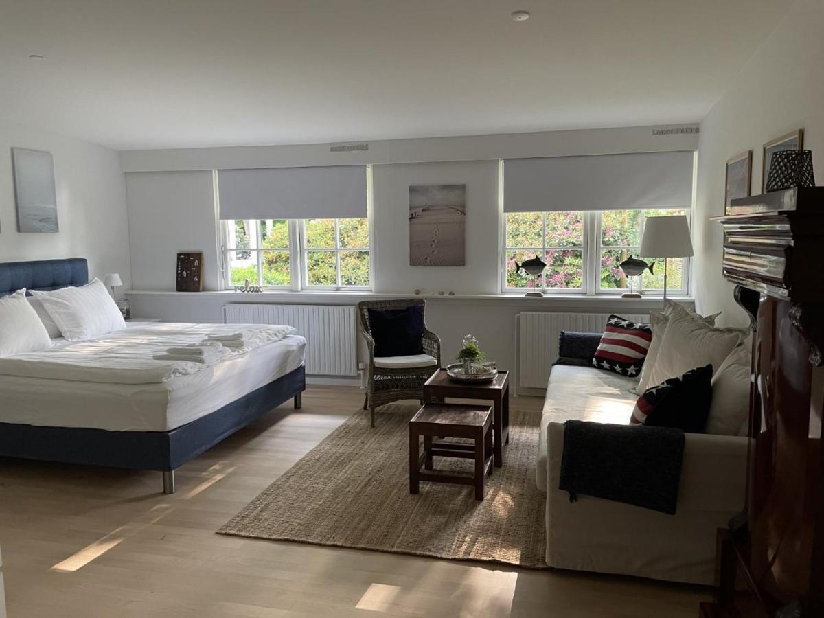 Trouville Bed & Breakfast Hornbæk Eksteriør bilde