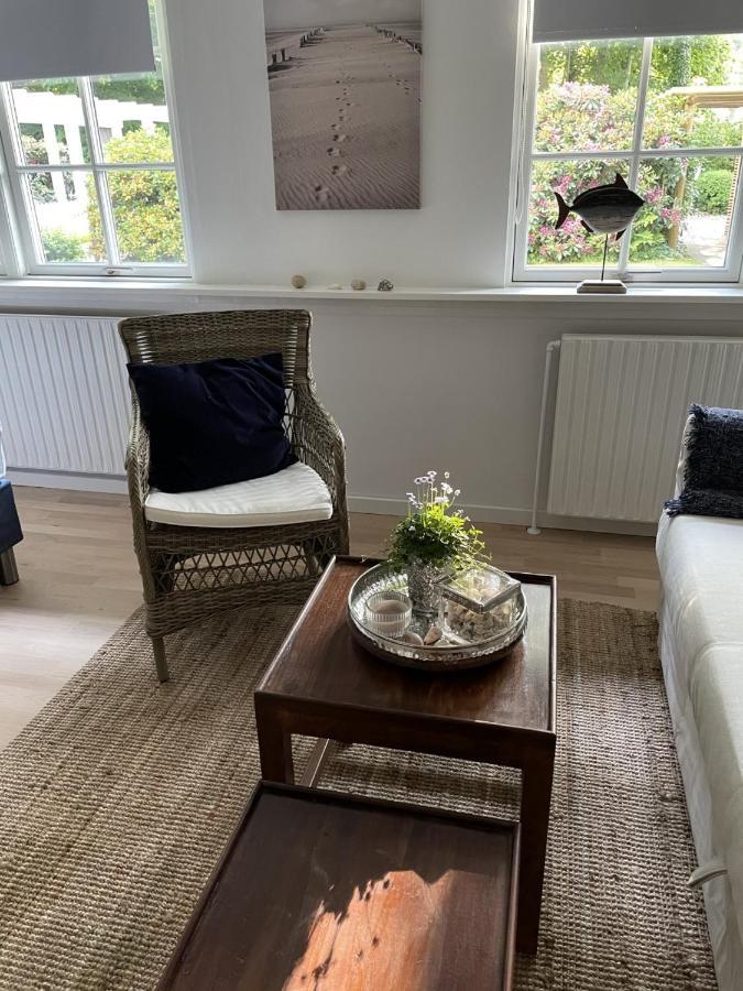 Trouville Bed & Breakfast Hornbæk Eksteriør bilde